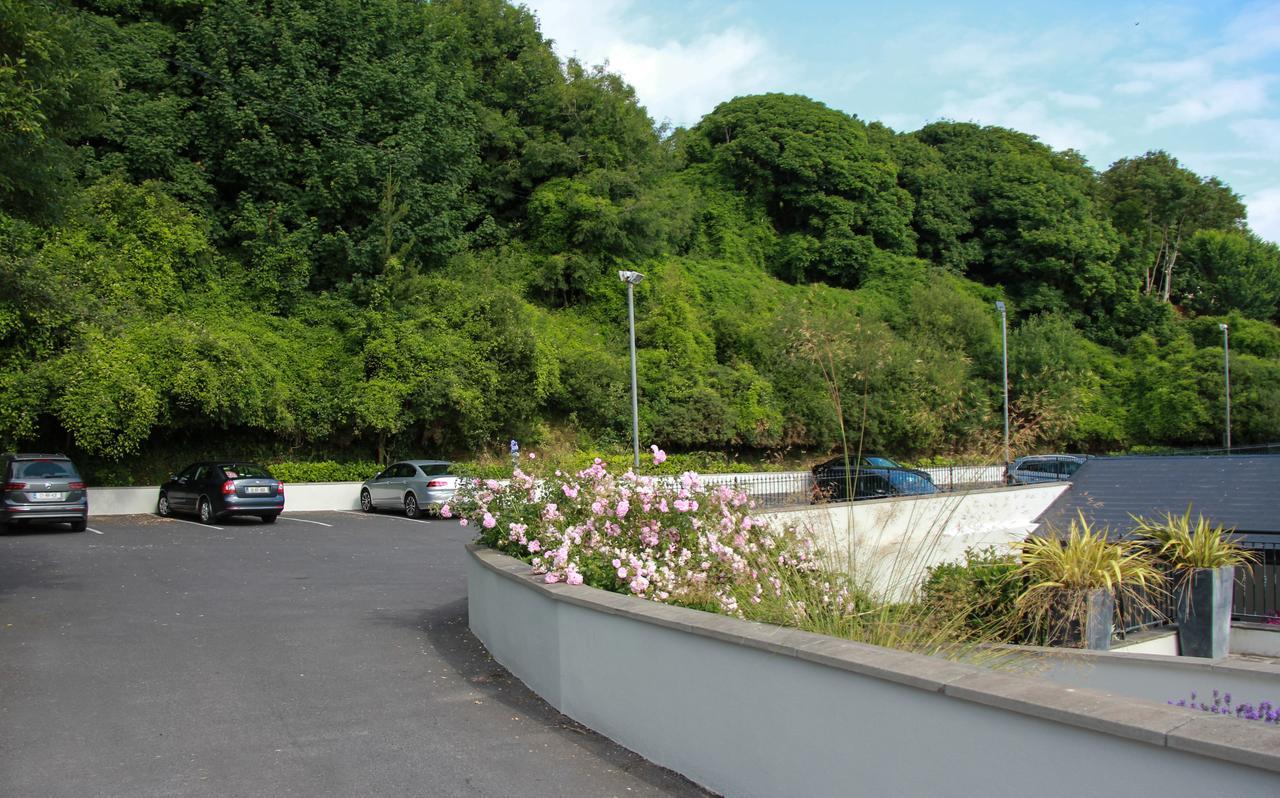 Walter Raleigh Hotel Youghal Dış mekan fotoğraf